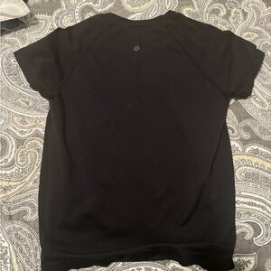 Lululemon Black Short Sleeve Top